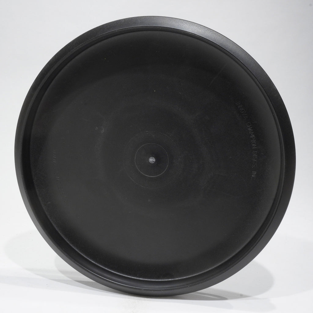 Discmania Innova Made P-Line P2 w/ Thought Space Stamp