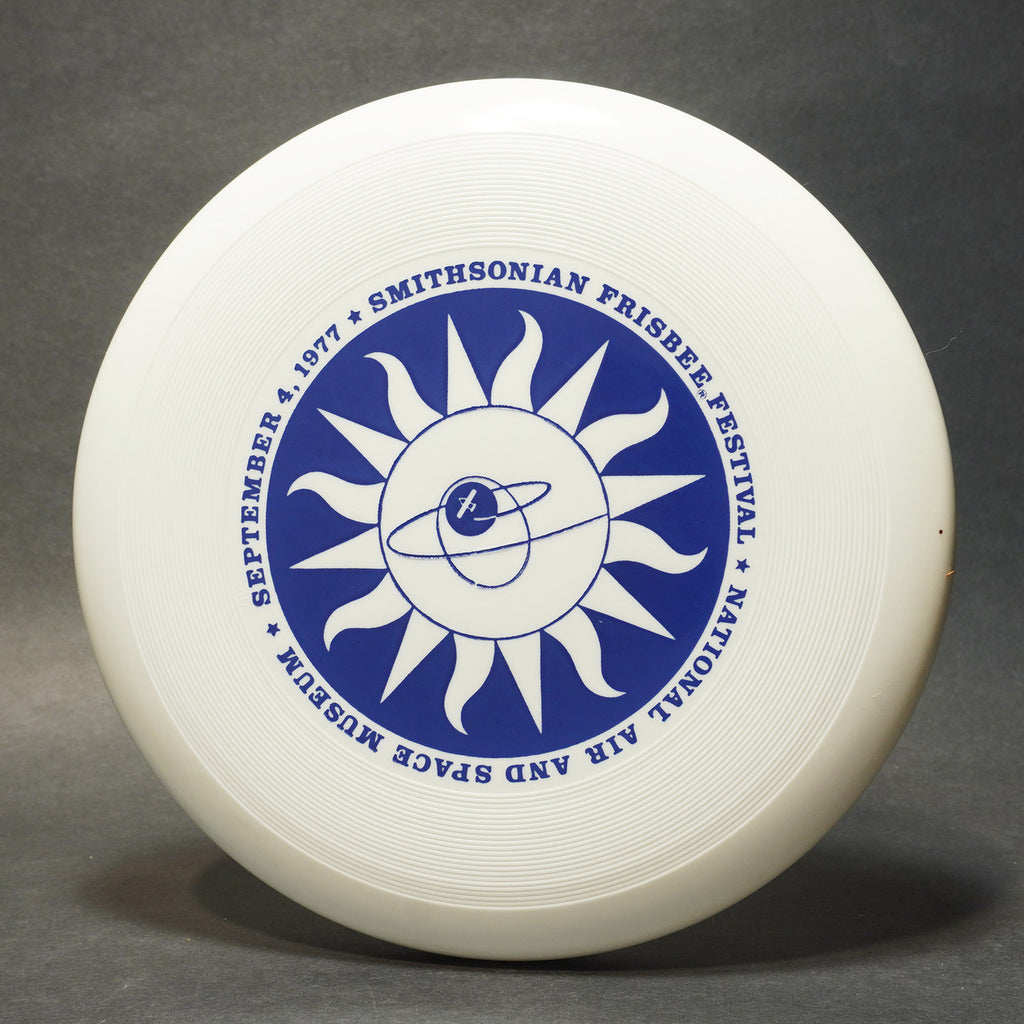 Wham-O 1977 Smithsonian Frisbee Festival 40 Mold Flying Disc, White 119g