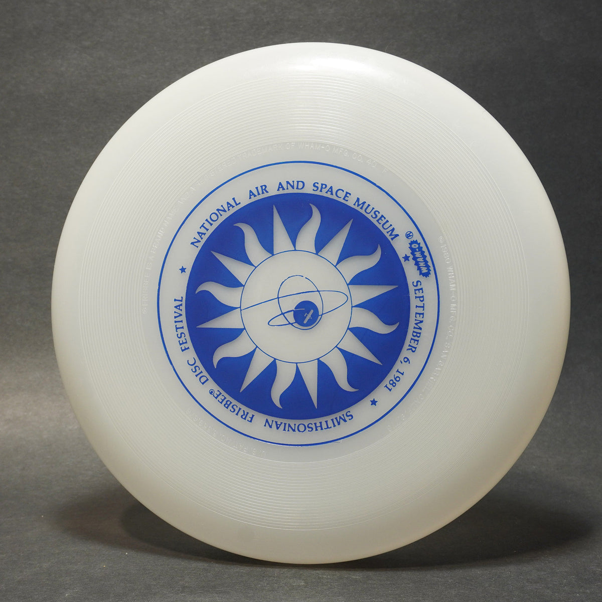 Wham-O 1981 Smithsonian Frisbee Festival 40 F Mold Frisbee, Clear 119g