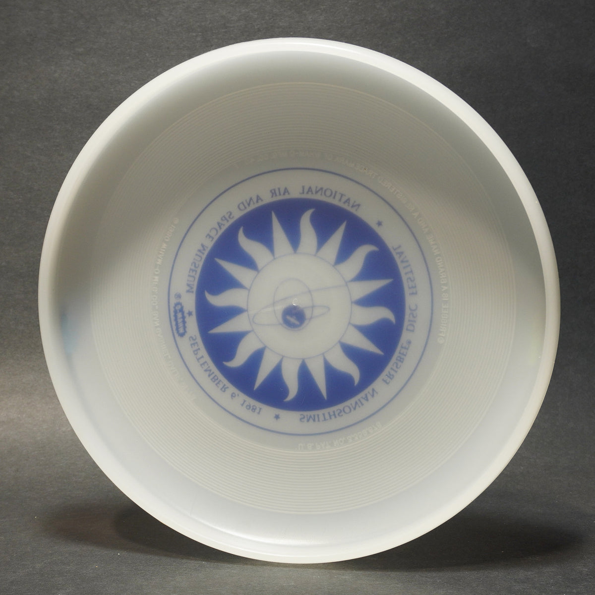 Wham-O 1981 Smithsonian Frisbee Festival 40 F Mold Frisbee, Clear 119g