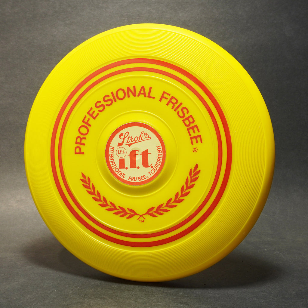 Wham-O Pro Model (15 Mold) Professional Frisbee w/ Stroh's IFT Label