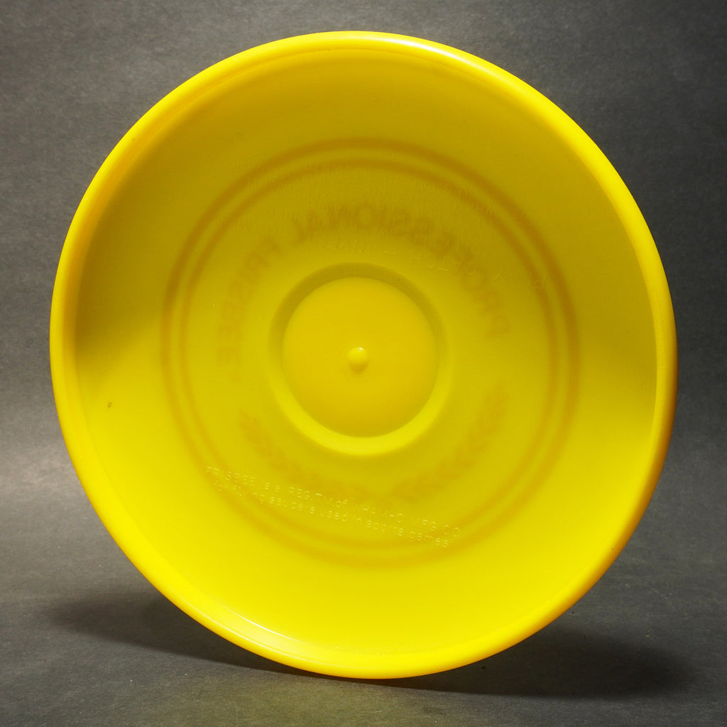 Wham-O Pro Model (15 Mold) Professional Frisbee w/ Stroh's IFT Label